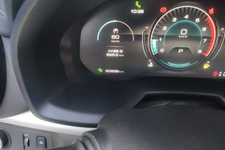 Used Wey VV7 2020 2.0T Flagship Edition Odometer Close Up