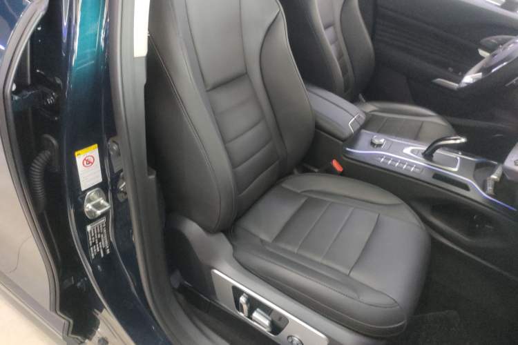 Used Wey VV7 2020 2.0T Flagship Edition Right Front Seat