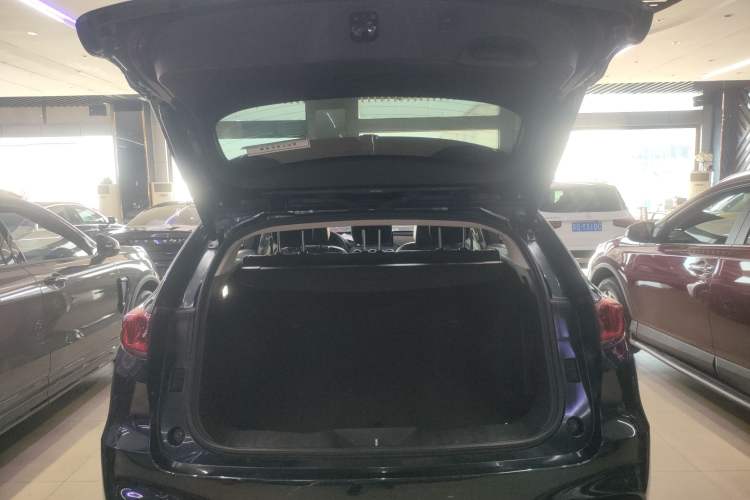 Used Wey VV7 2020 2.0T Flagship Edition Trunk