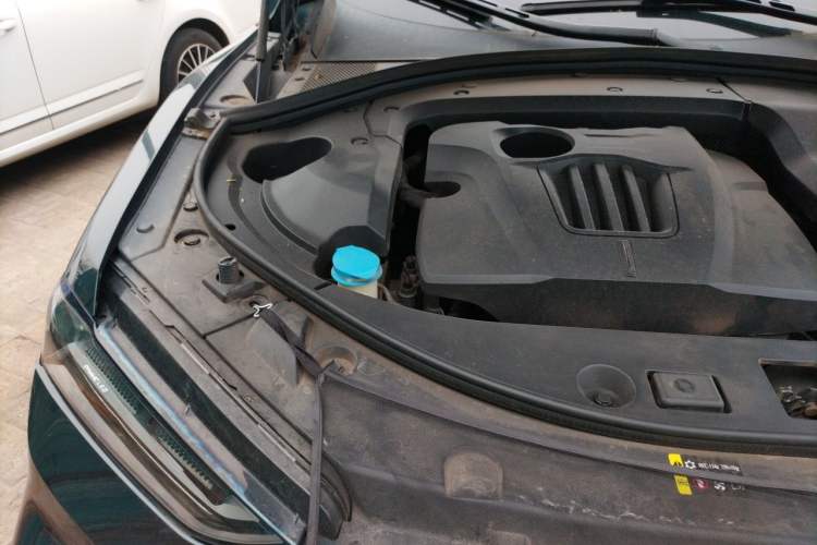 Used Wey VV7 2020 2.0T Flagship Edition Engine Bay Right