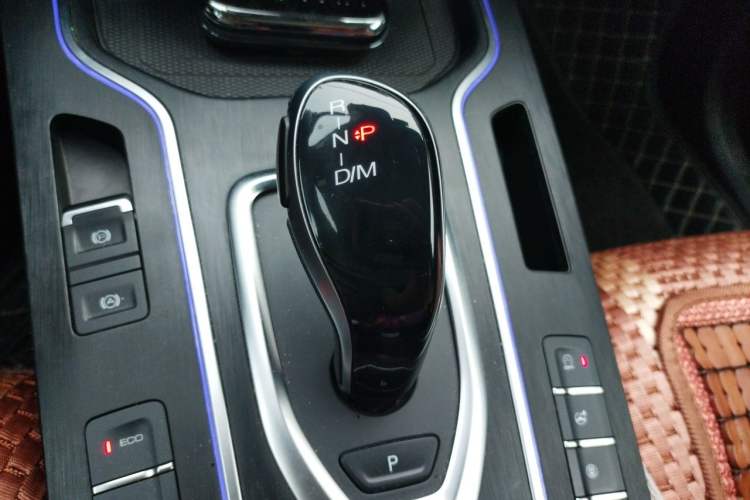 Used Wey VV7 2020 2.0T Flagship Edition Gear Lever