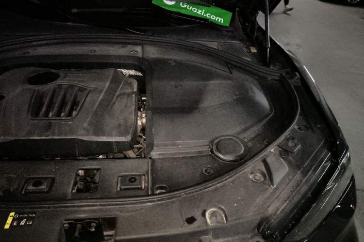 Used Wey VV7 2020 2.0T Flagship Edition Engine Bay Left