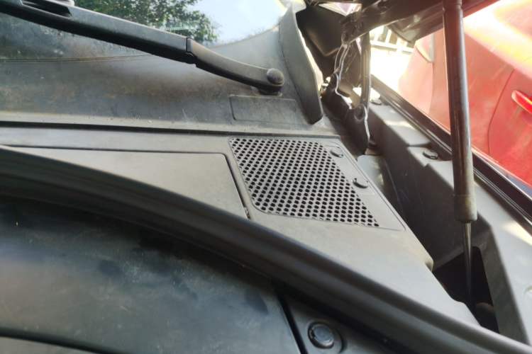Used Wey VV7 2020 2.0T Flagship Edition Engine Bay Left