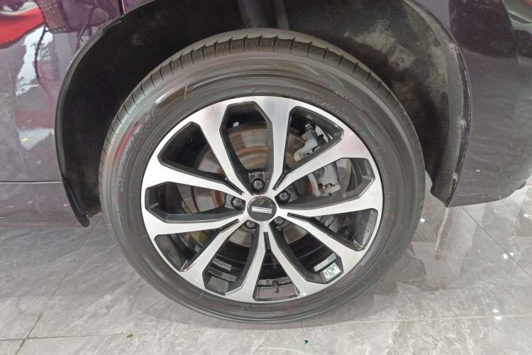 Used Wey VV7 2020 2.0T Flagship Edition Left Rear Wheel Hub