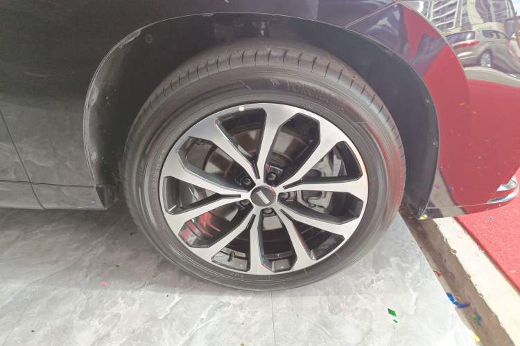 Used Wey VV7 2020 2.0T Flagship Edition Right Front Wheel Hub
