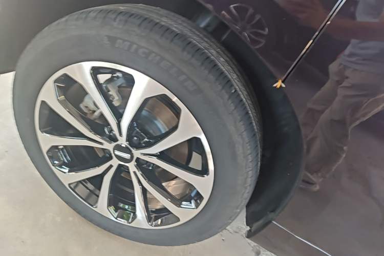 Used Wey VV7 2020 2.0T Flagship Edition Right Rear Wheel Hub