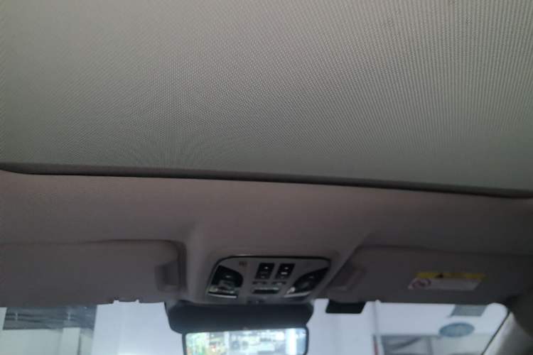 Used Wey VV7 2020 2.0T Ultra-Luxury Version Headliner