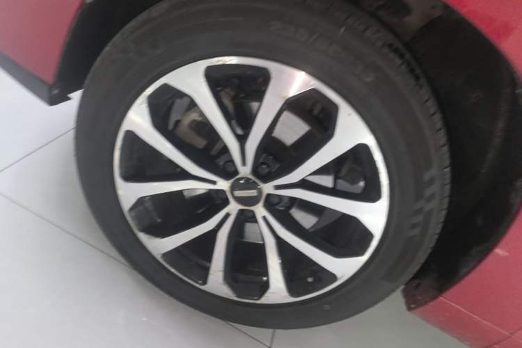 Used Wey VV7 2020 2.0T Ultra-Luxury Version Left Front Wheel Hub