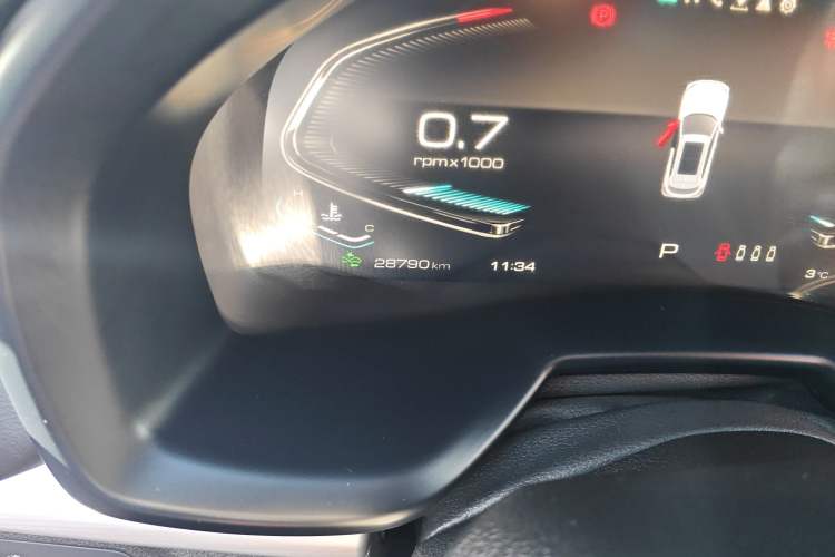 Used Wey VV7 2020 2.0T Flagship Edition Odometer Close Up