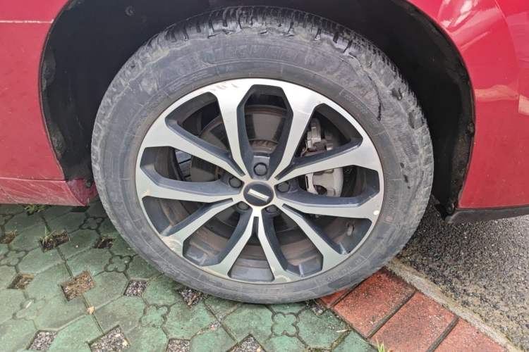 Used Wey VV7 2020 2.0T Flagship Edition Right Front Wheel Hub