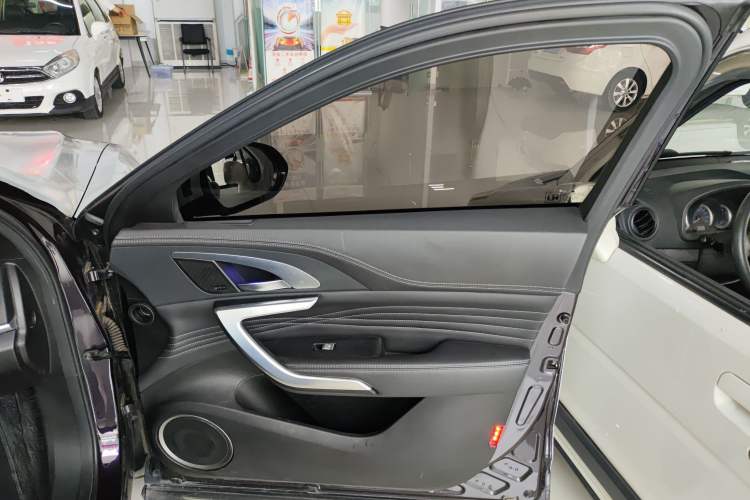 Used Wey VV7 2020 2.0T Flagship Edition Interior 5