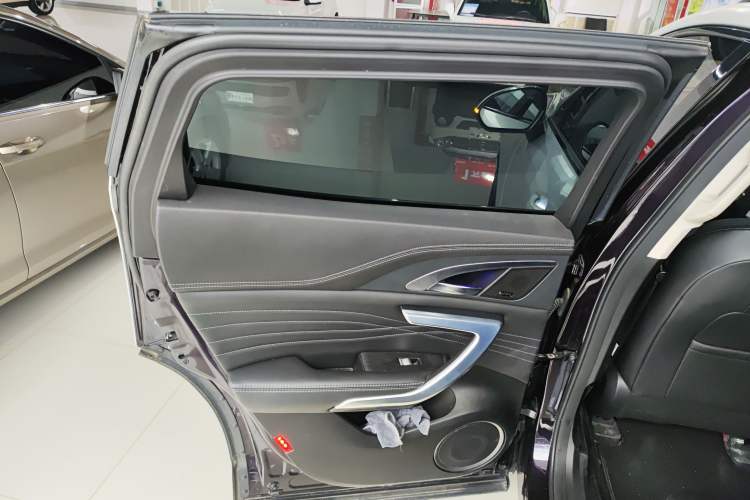 Used Wey VV7 2020 2.0T Flagship Edition Interior 8