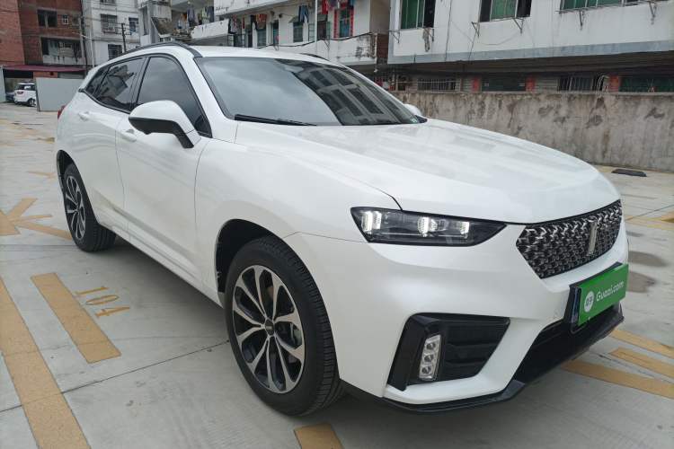 Used Wey VV7 2020 2.0T Ultra-Luxury Version Front Right 45 Deg