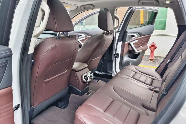 Used Wey VV7 2020 2.0T Flagship Edition Interior 7
