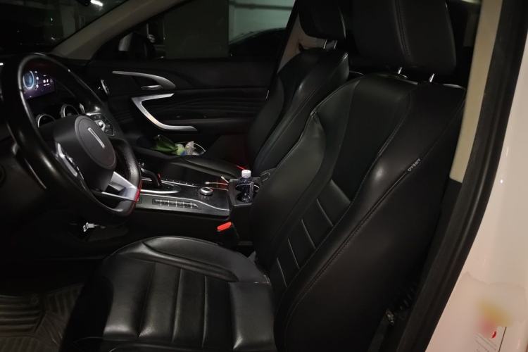 Used Wey VV7 2020 2.0T Ultra-Luxury Version Left Front Seat