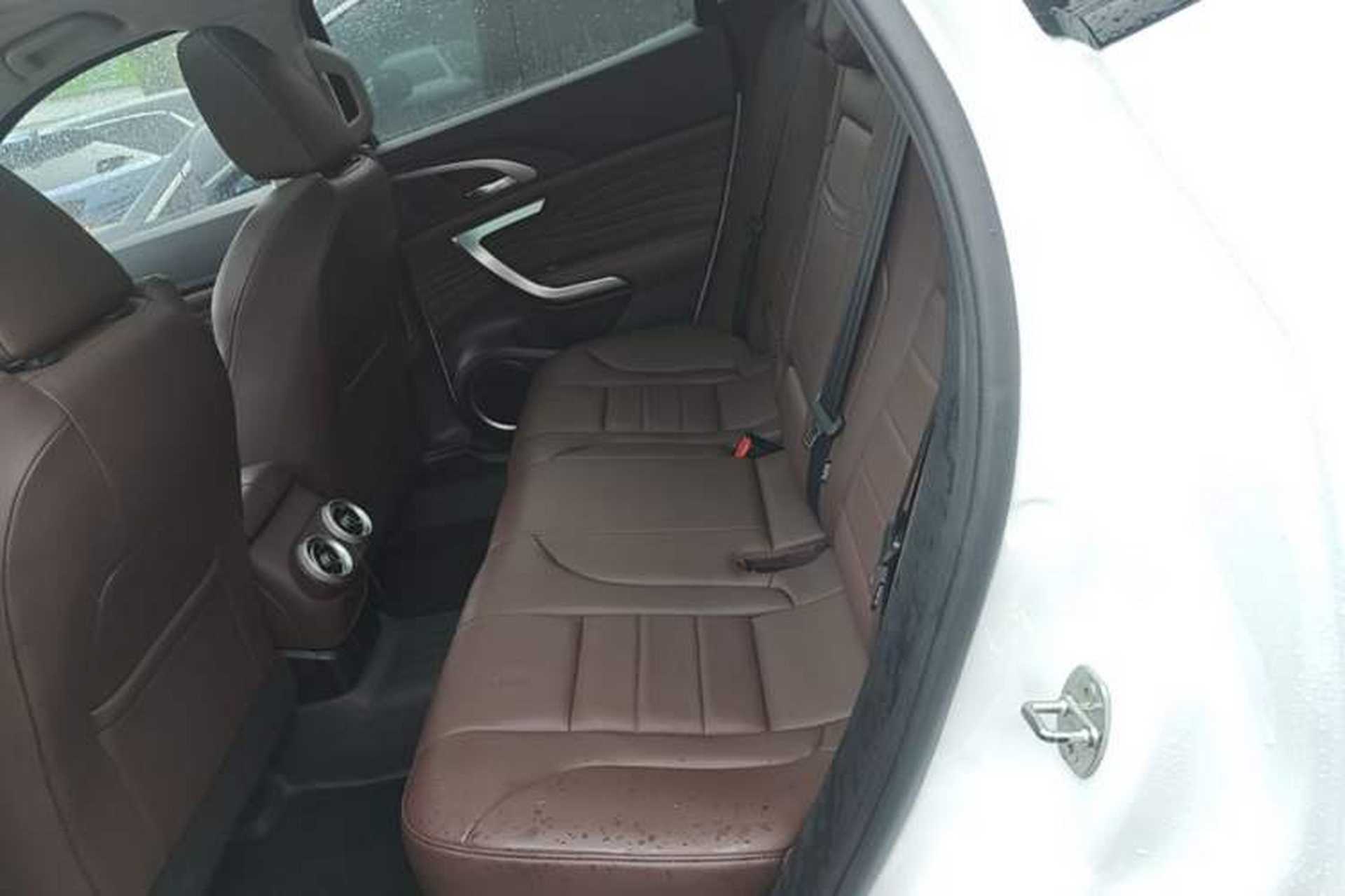 Used Wey VV7 2020 2.0T Flagship Edition Left Rear Seat