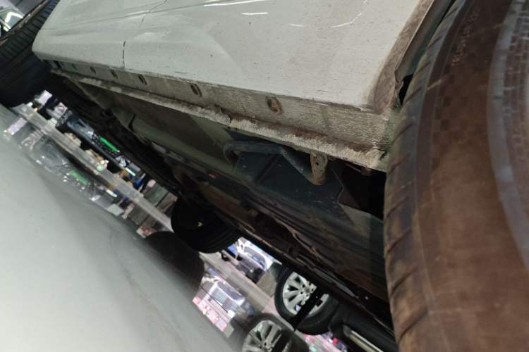 Used Wey VV7 2020 2.0T Flagship Edition Left Side Sill