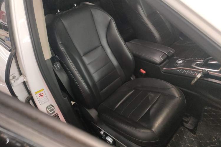 Used Wey VV7 2020 2.0T Flagship Edition Right Front Seat