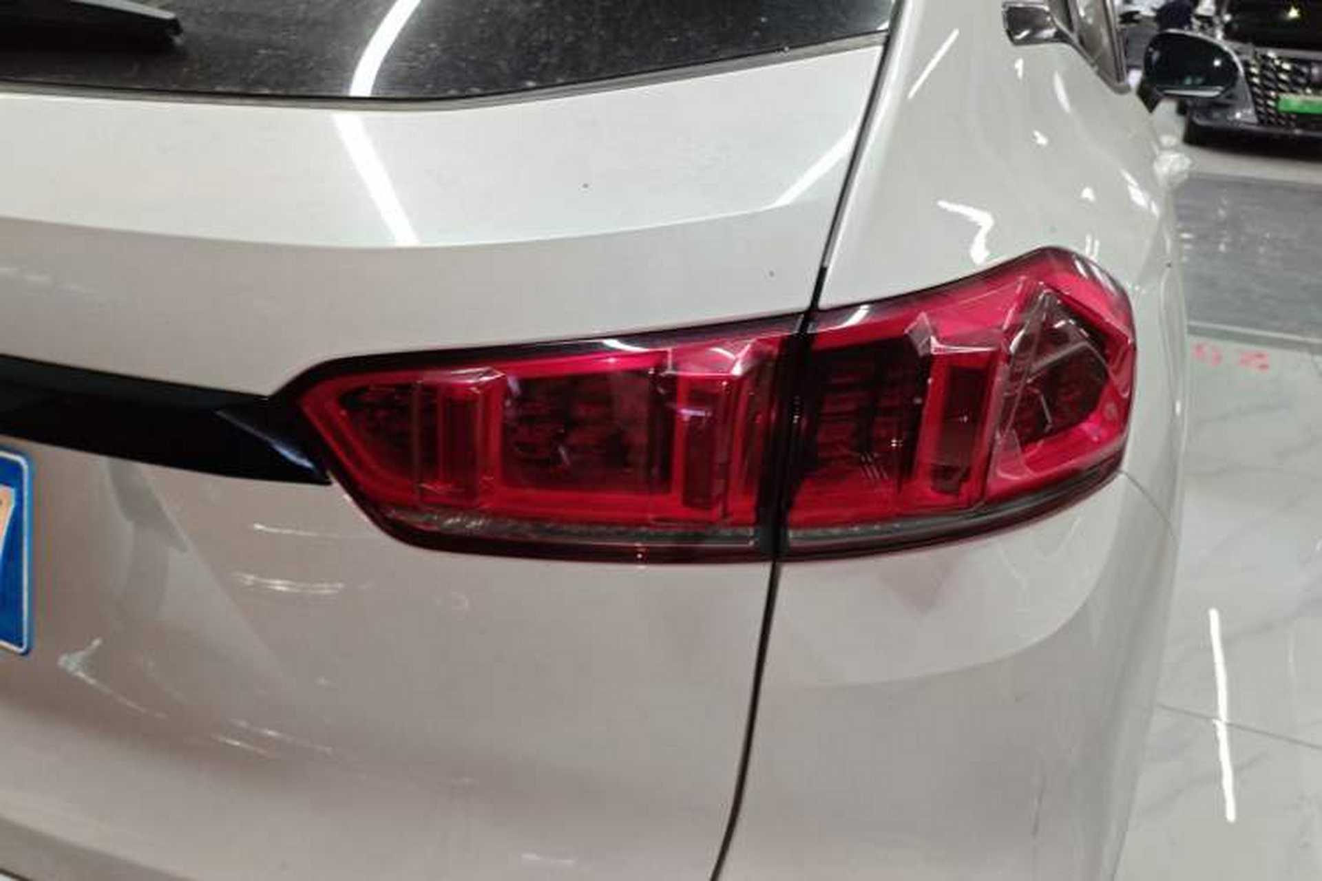 Used Wey VV7 2020 2.0T Flagship Edition Right Rear Taillight