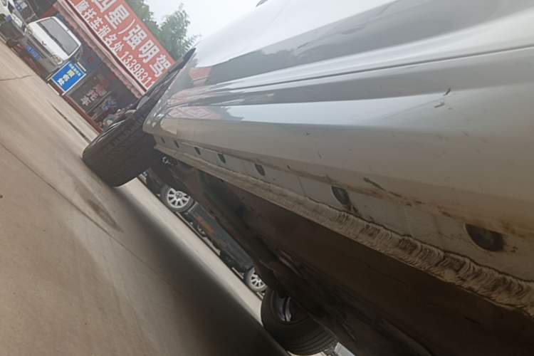 Used Wey VV7 2020 2.0T Flagship Edition Right Side Sill