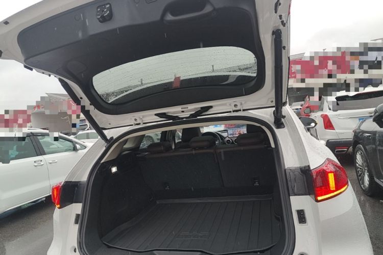 Used Wey VV7 2020 2.0T Flagship Edition Trunk
