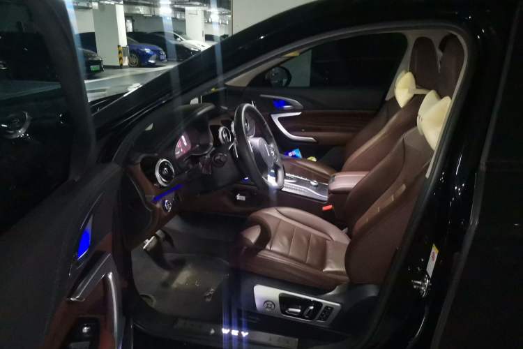 Used Wey VV7 2021 2.0T Technology Edition Driver Seat