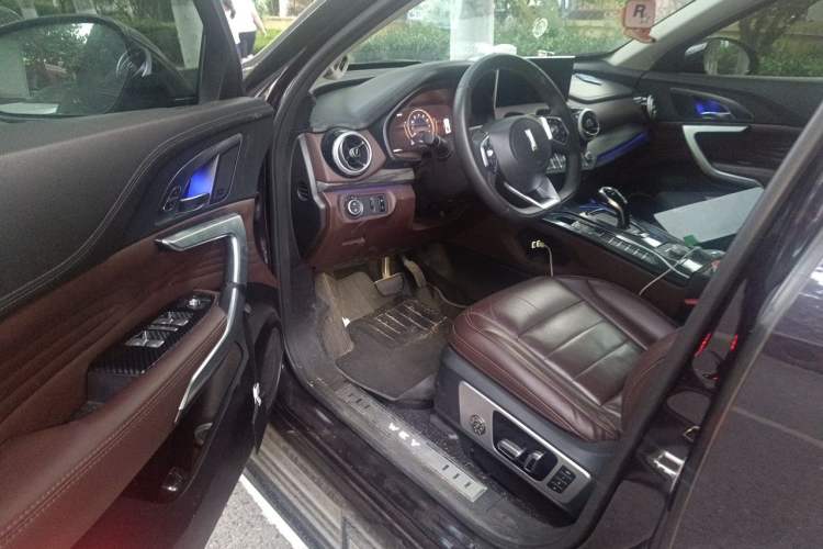 Used Wey VV7 2021 2.0T Technology Edition Driver Seat