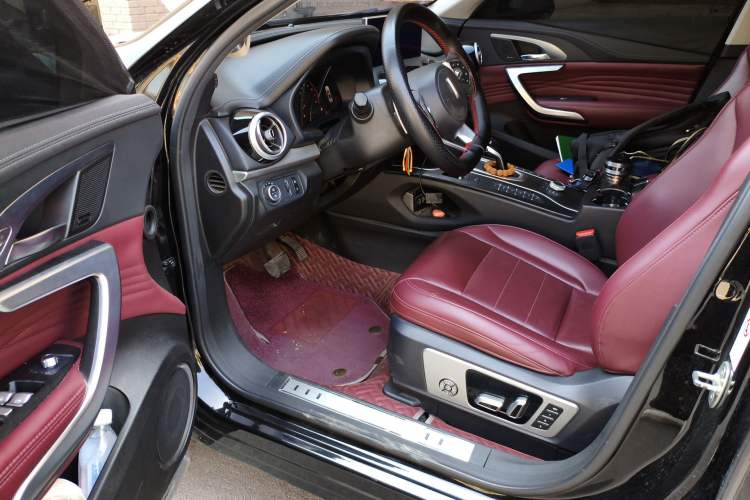 Used Wey VV7 2021 2.0T Technology Edition Driver Seat