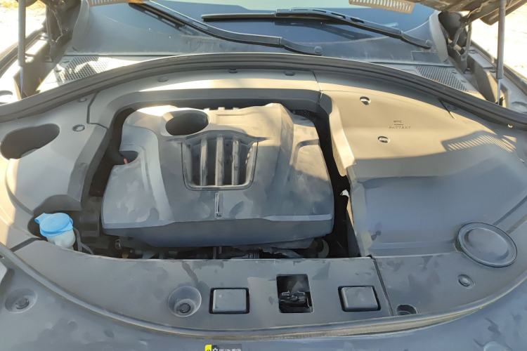 Used Wey VV7 2021 2.0T Technology Edition Engine Bay