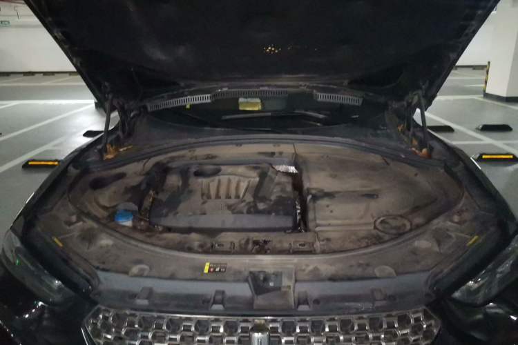 Used Wey VV7 2021 2.0T Technology Edition Engine Bay