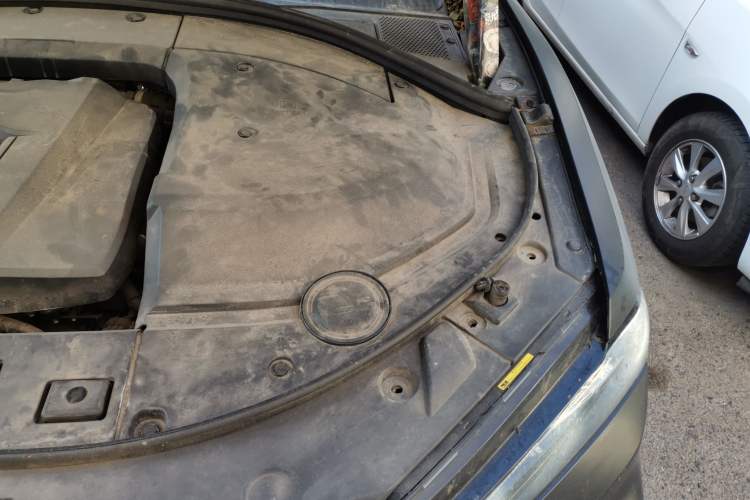 Used Wey VV7 2021 2.0T Technology Edition Engine Bay Left
