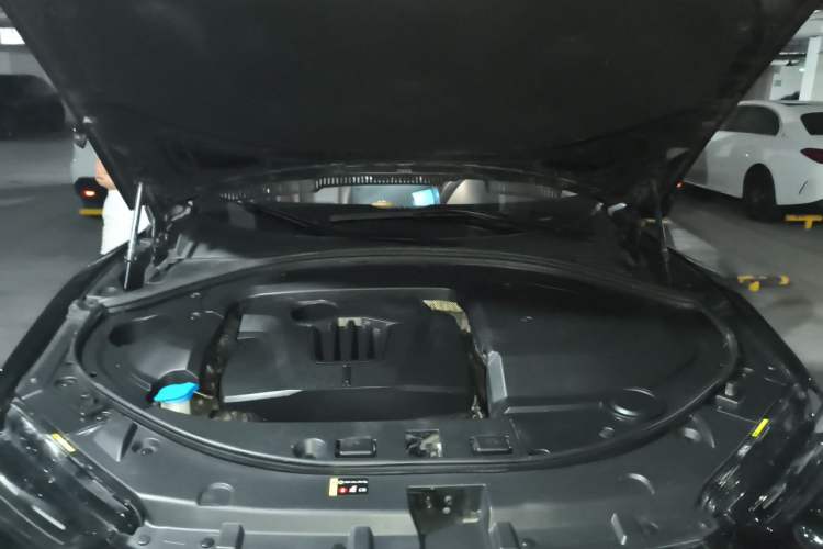 Used Wey VV7 2021 2.0T Technology Edition Engine Bay