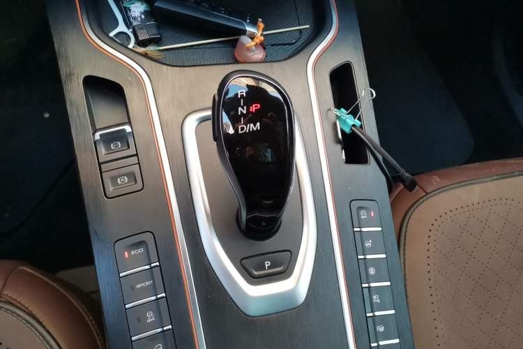 Used Wey VV7 2021 2.0T Technology Edition Gear Lever