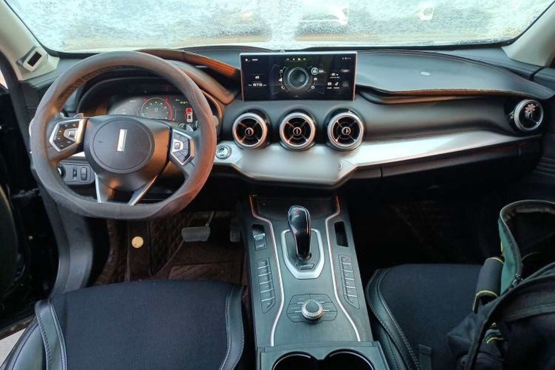Used Wey VV7 2021 2.0T Technology Edition Interior 2