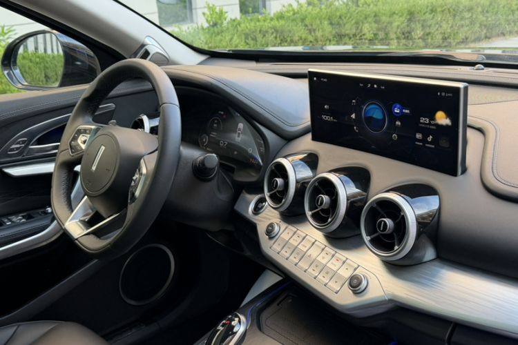 Used Wey VV7 2021 2.0T Technology Edition Interior 2