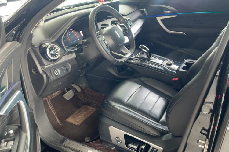 Used Wey VV7 2021 2.0T Technology Edition Interior 3
