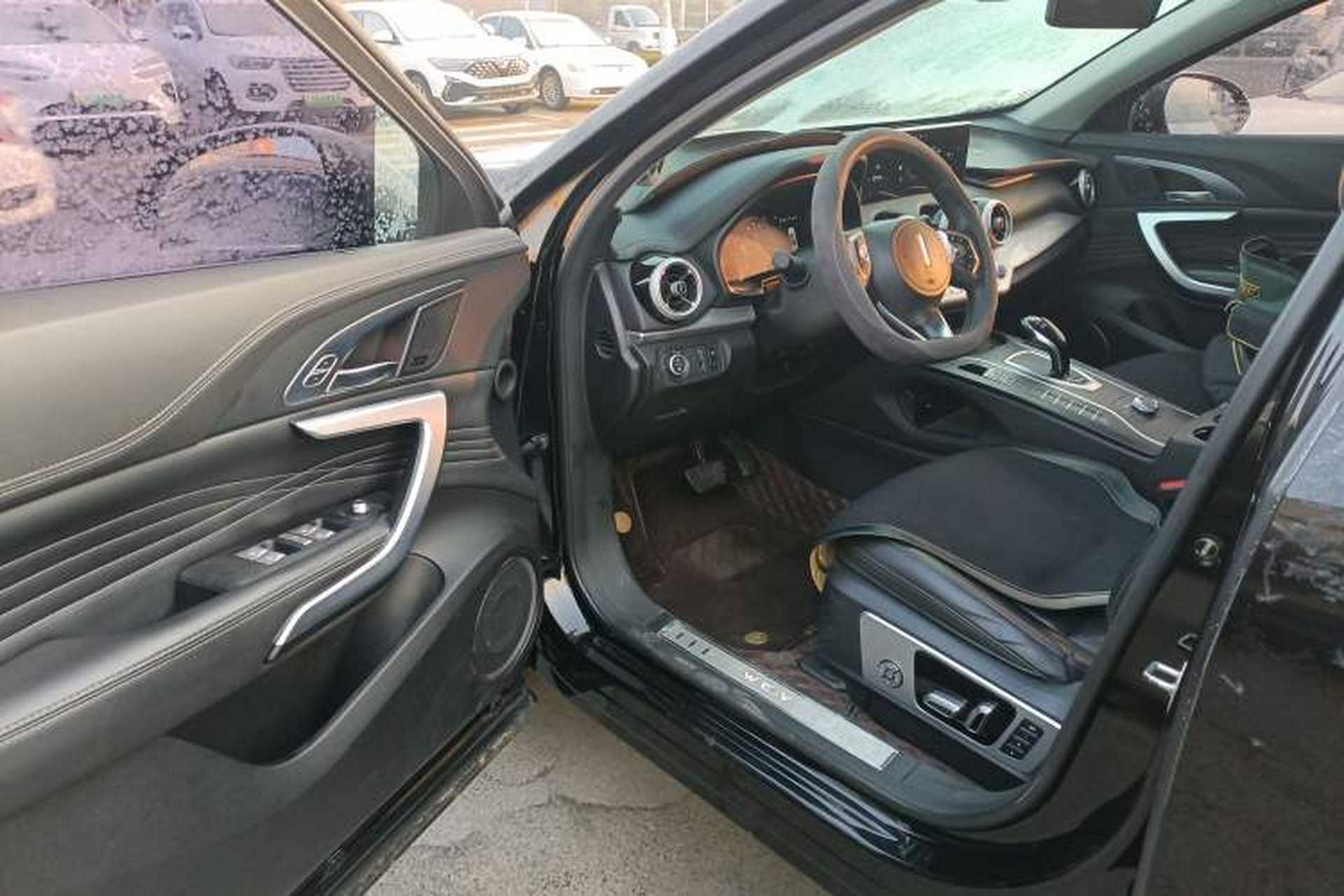 Used Wey VV7 2021 2.0T Technology Edition Interior 3