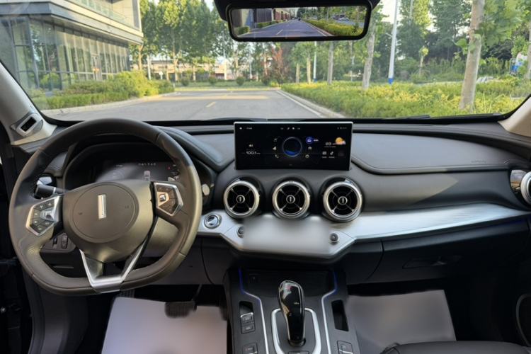 Used Wey VV7 2021 2.0T Technology Edition Interior 6