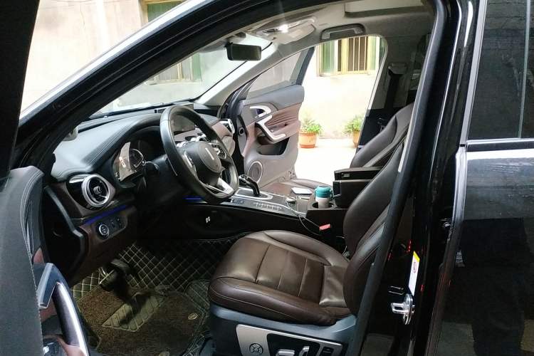 Used Wey VV7 2021 2.0T Technology Edition Left Front Seat