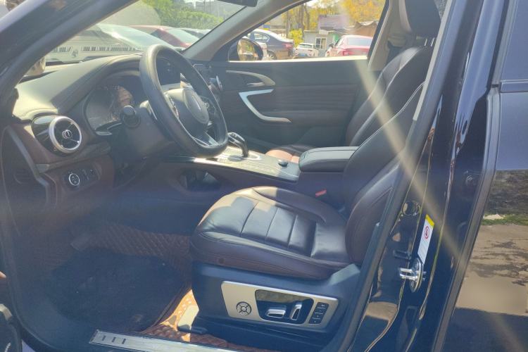 Used Wey VV7 2021 2.0T Technology Edition Left Front Seat