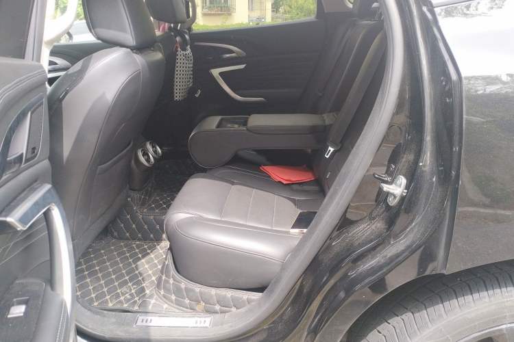 Used Wey VV7 2021 2.0T Technology Edition Left Rear Seat