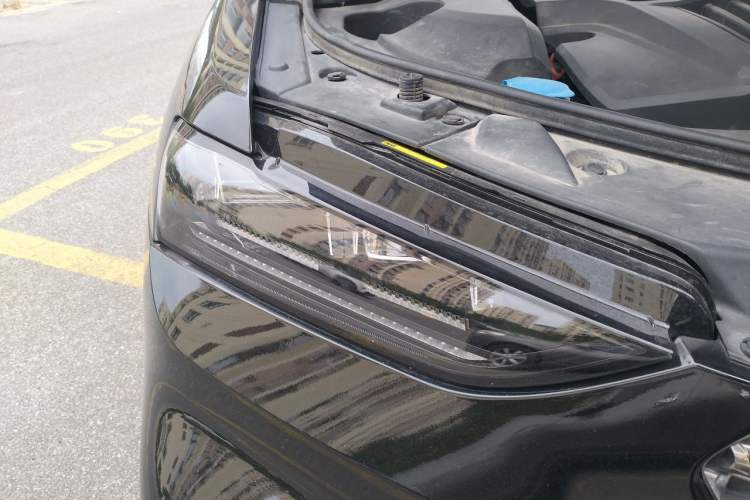 Used Wey VV7 2021 2.0T Technology Edition Right Front Headlight