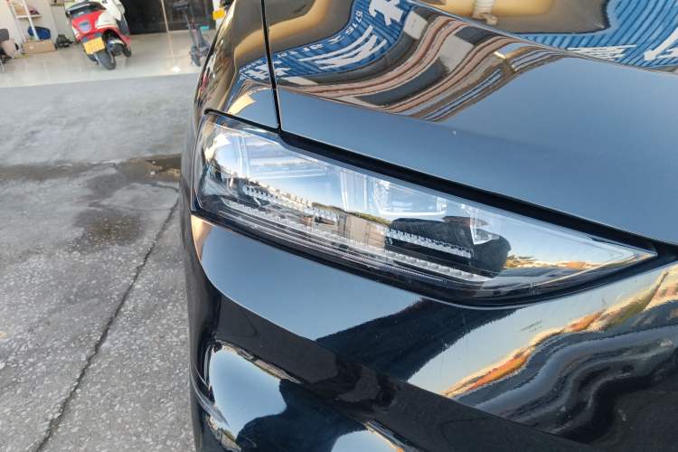 Used Wey VV7 2021 2.0T Technology Edition Right Front Headlight