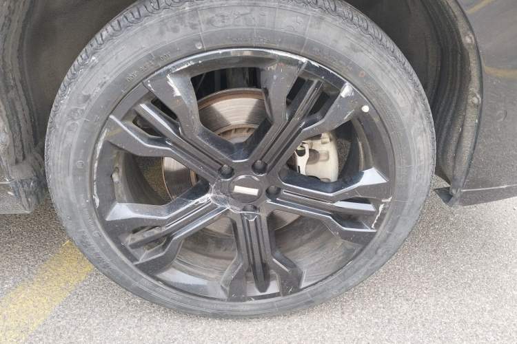 Used Wey VV7 2021 2.0T Technology Edition Right Front Wheel Hub