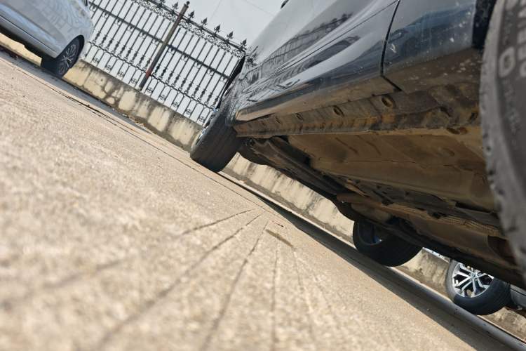 Used Wey VV7 2021 2.0T Technology Edition Right Side Sill