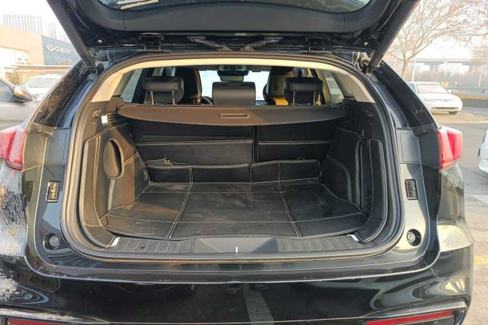 Used Wey VV7 2021 2.0T Technology Edition Trunk