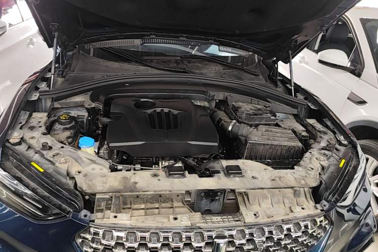 Used Wey VV7 2021 2.0T Technology Edition Engine Bay