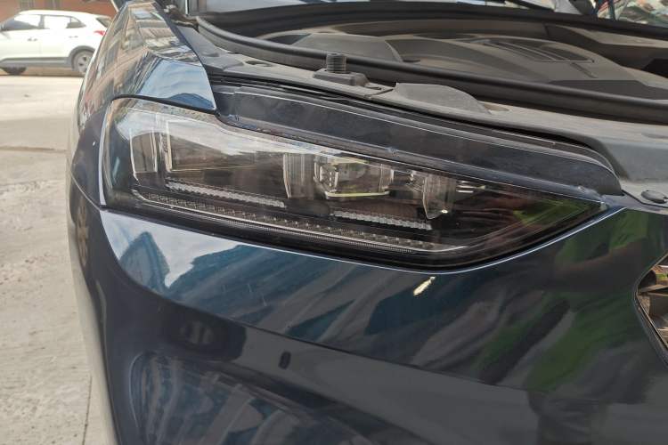 Used Wey VV7 2021 2.0T Technology Edition Exterior 6