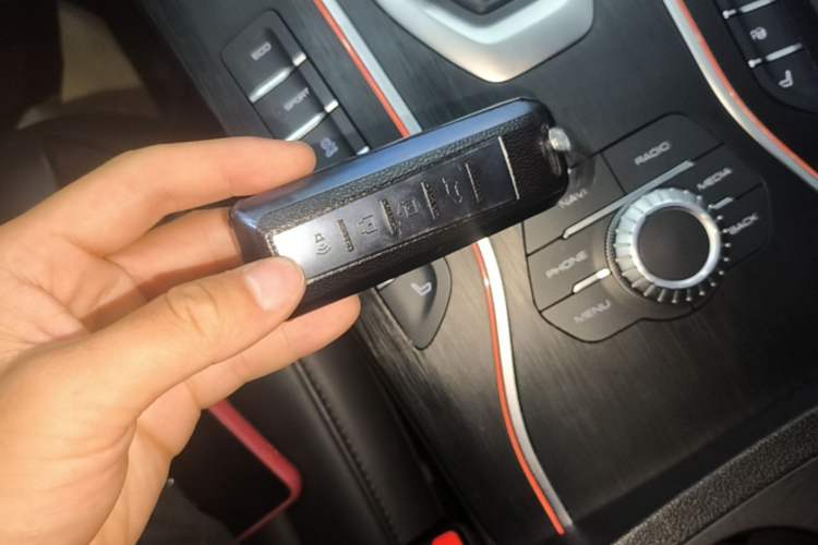 Used Wey VV7 2021 2.0T Technology Edition Interior 1