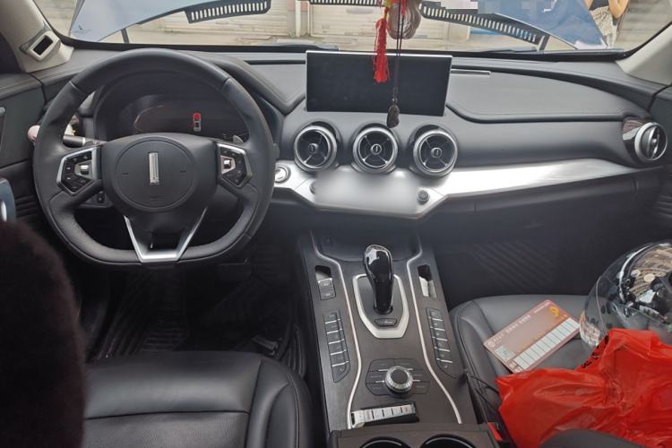 Used Wey VV7 2021 2.0T Technology Edition Interior 2